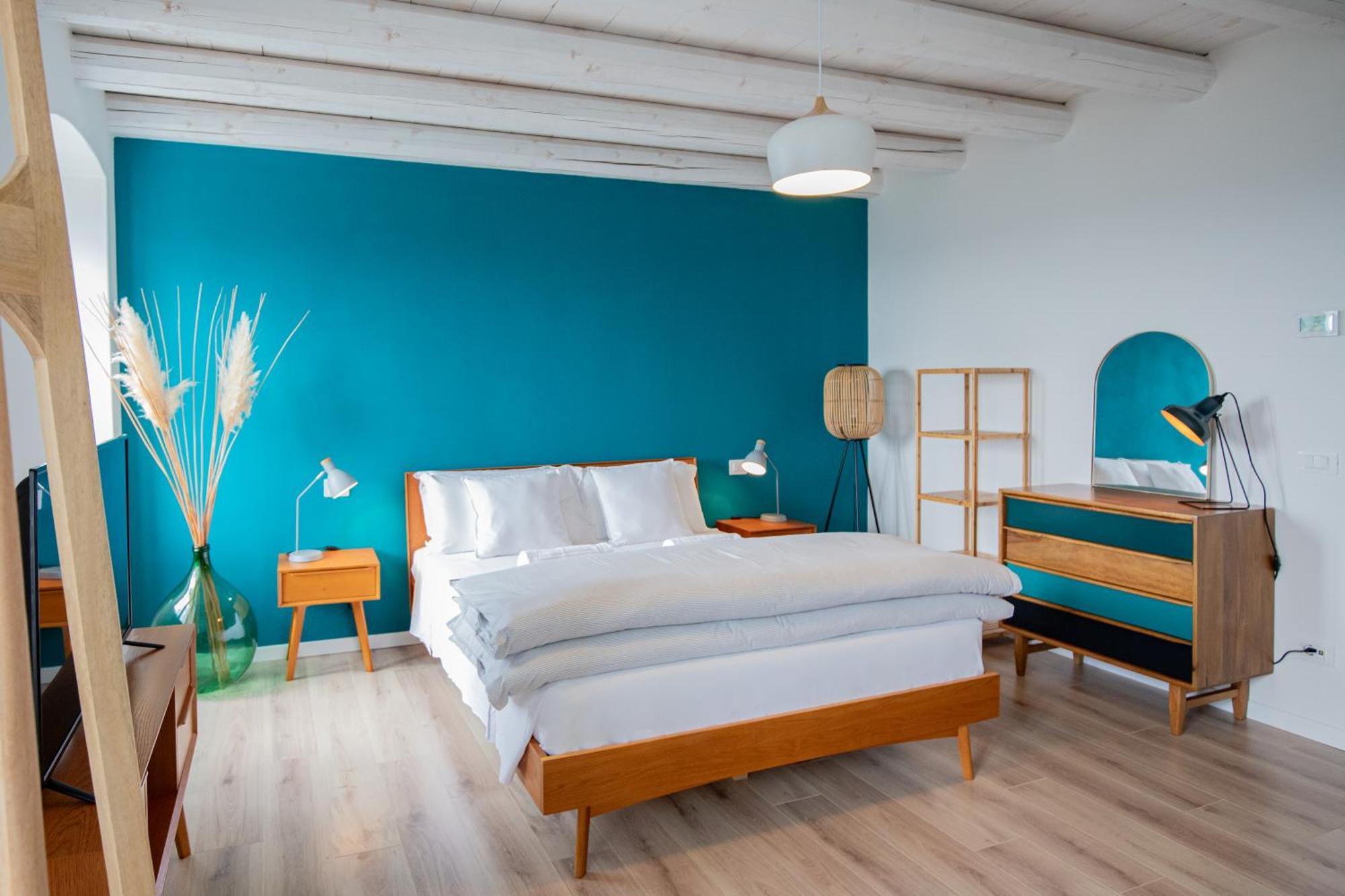 Maison 1933 Bed & Breakfast